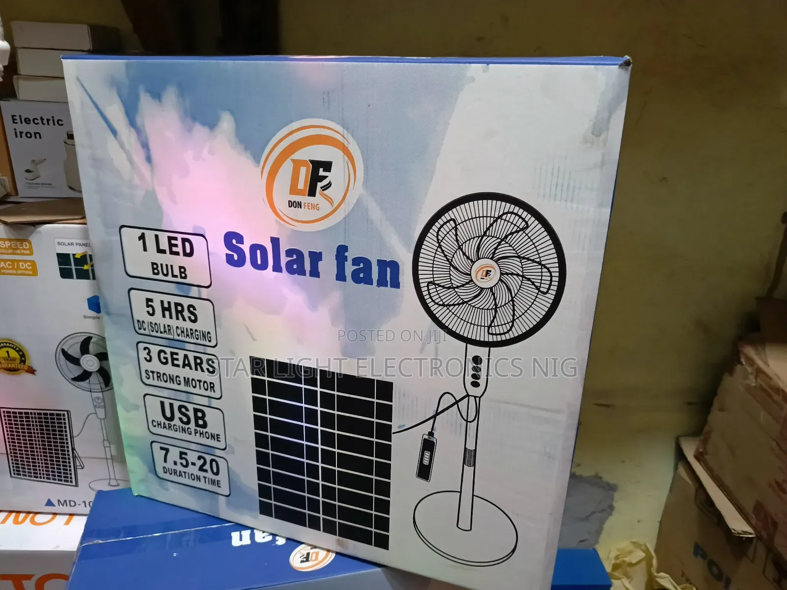 Solar Panels Rechargeable Fan+Bulb