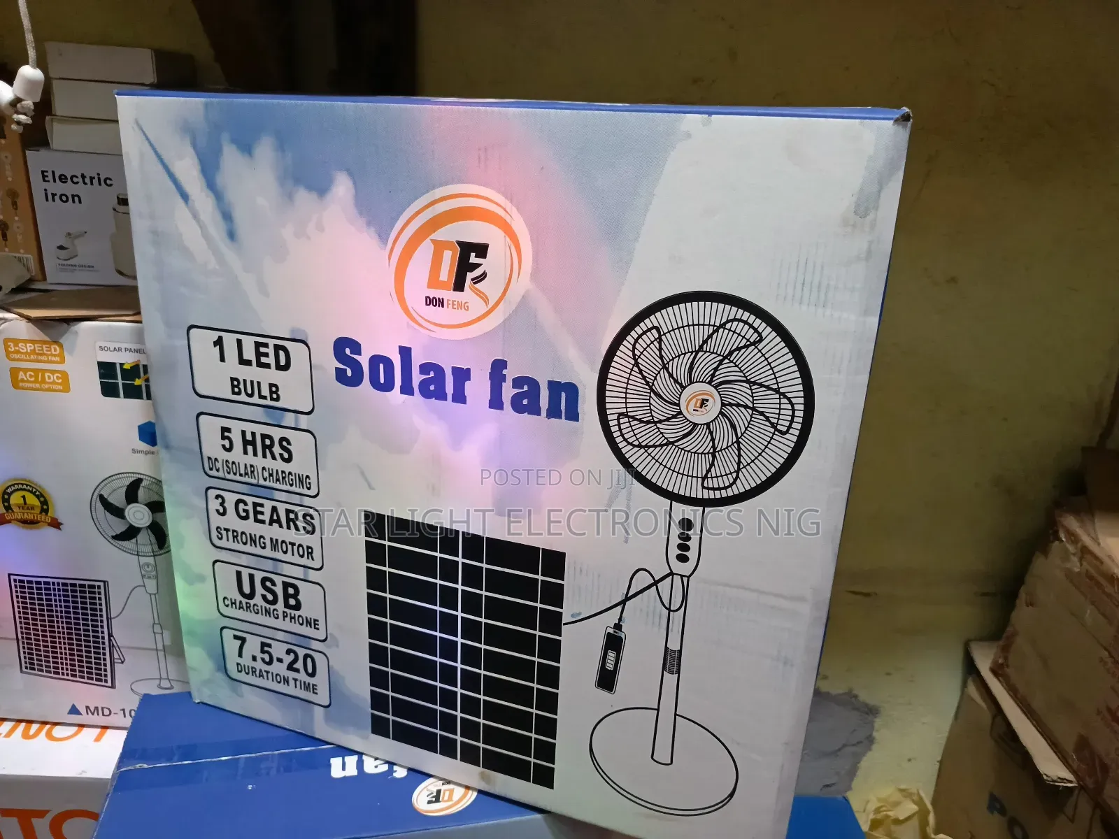 Solar Panels Rechargeable Fan+Bulb