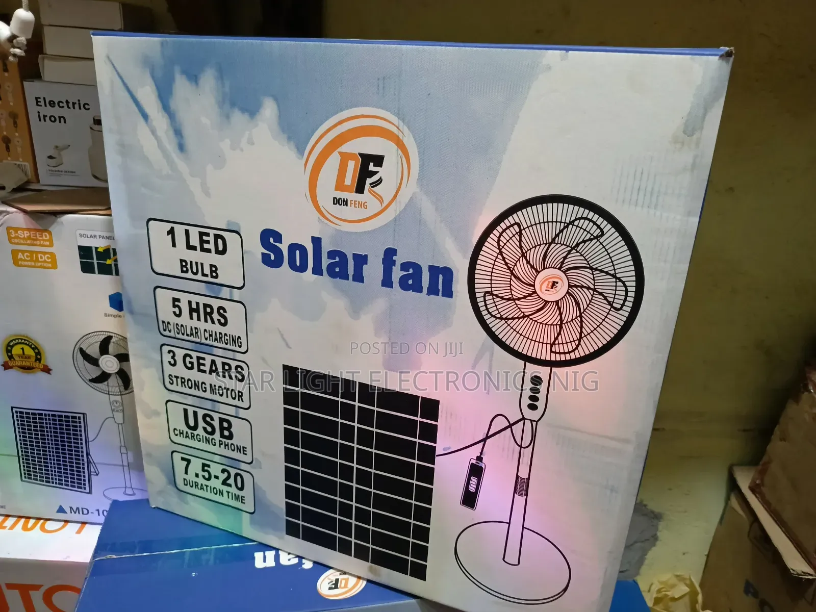 Solar Panels Rechargeable Fan+Bulb