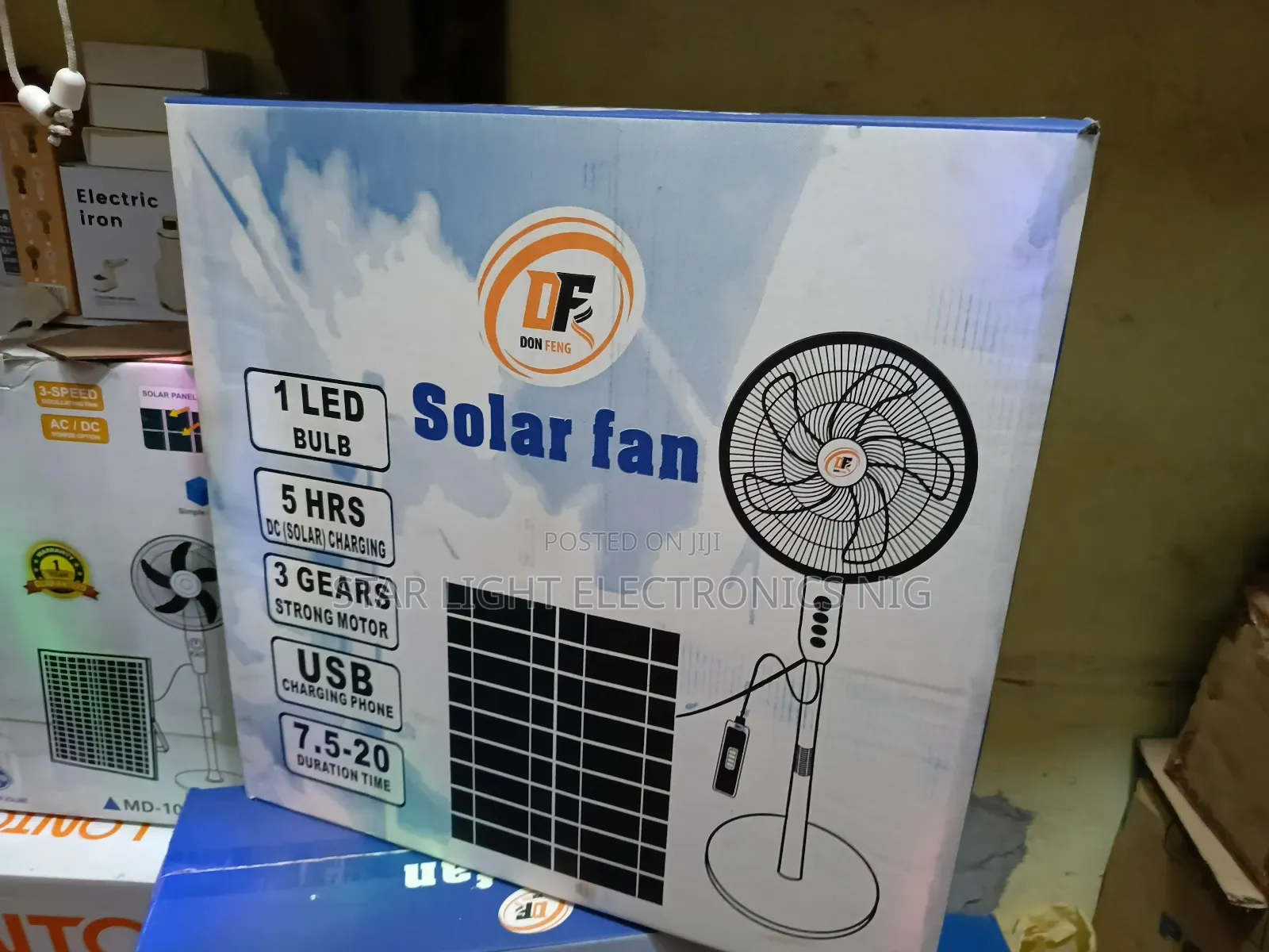 Solar Panels Rechargeable Fan+Bulb
