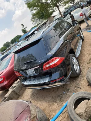 Mercedes-Benz M Class ML 350 4Matic 2013 Black