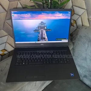 Laptop Dell Precision 7760 64GB Intel Core i9 SSD 4T