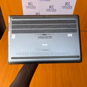 Laptop Dell Precision 7760 64GB Intel Core i9 SSD 4T