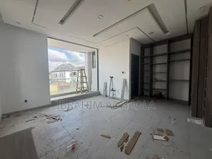 4bdrm Duplex in Omole Phase2 for sale