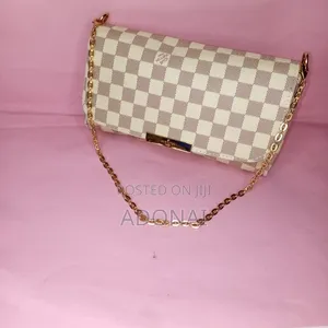 The Luxe Checkered Bag