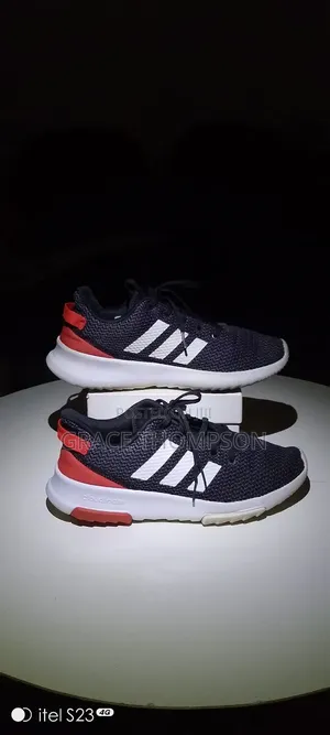 Quality Multicolor Sneaker