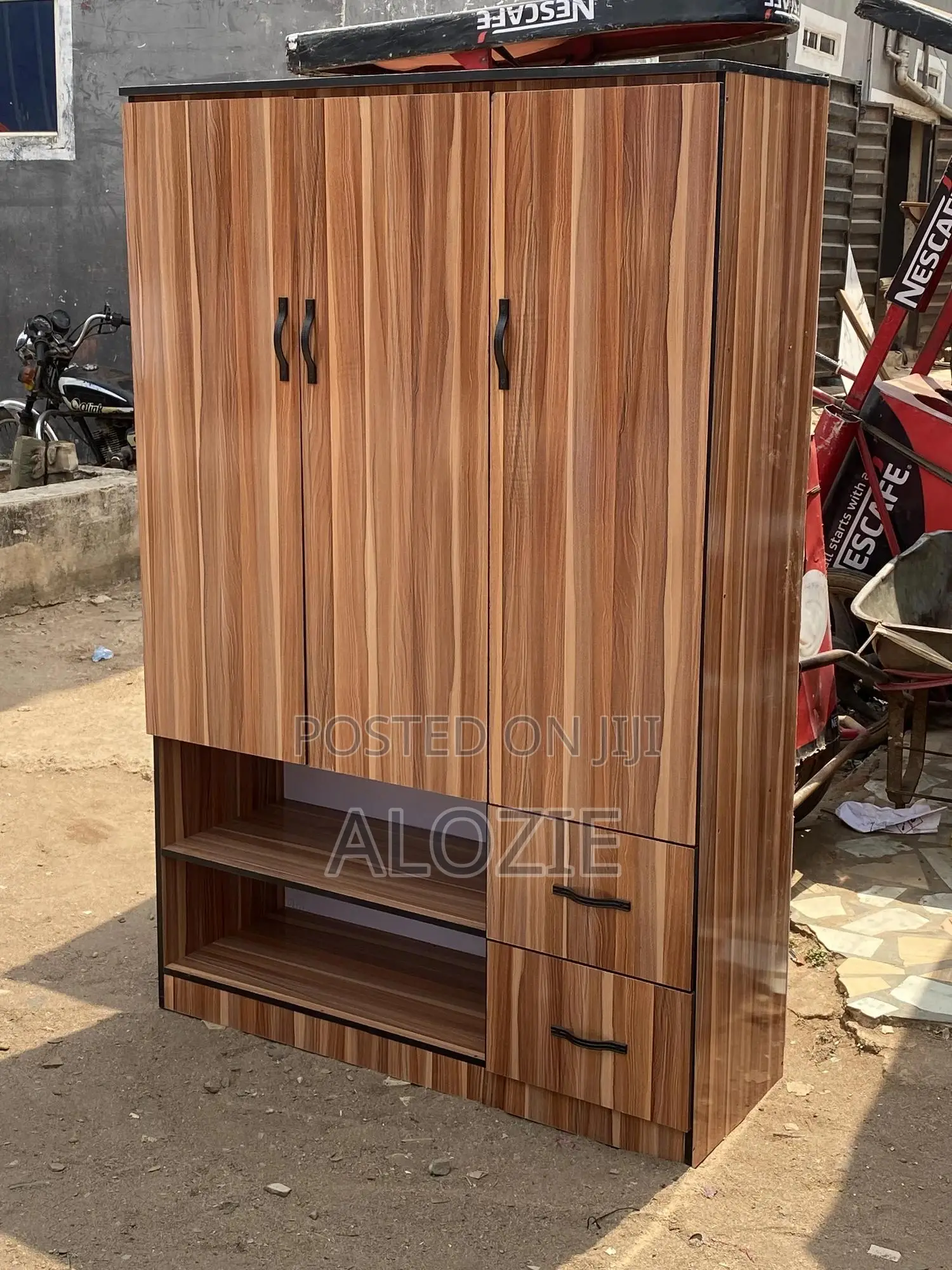 6/4 Wardrobe