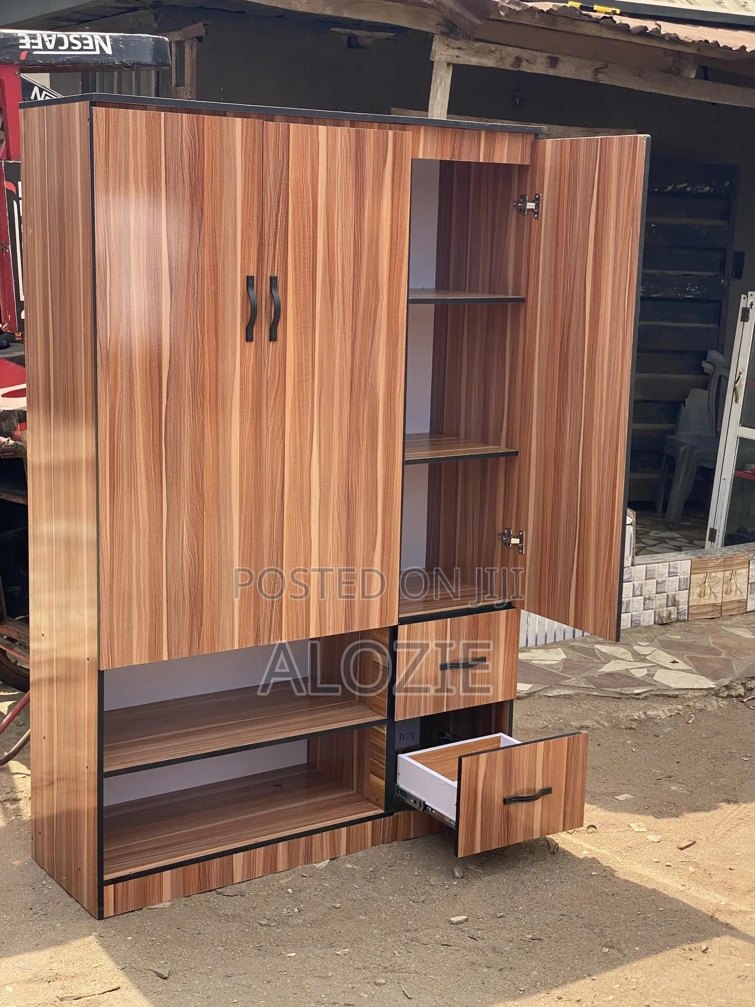 6/4 Wardrobe
