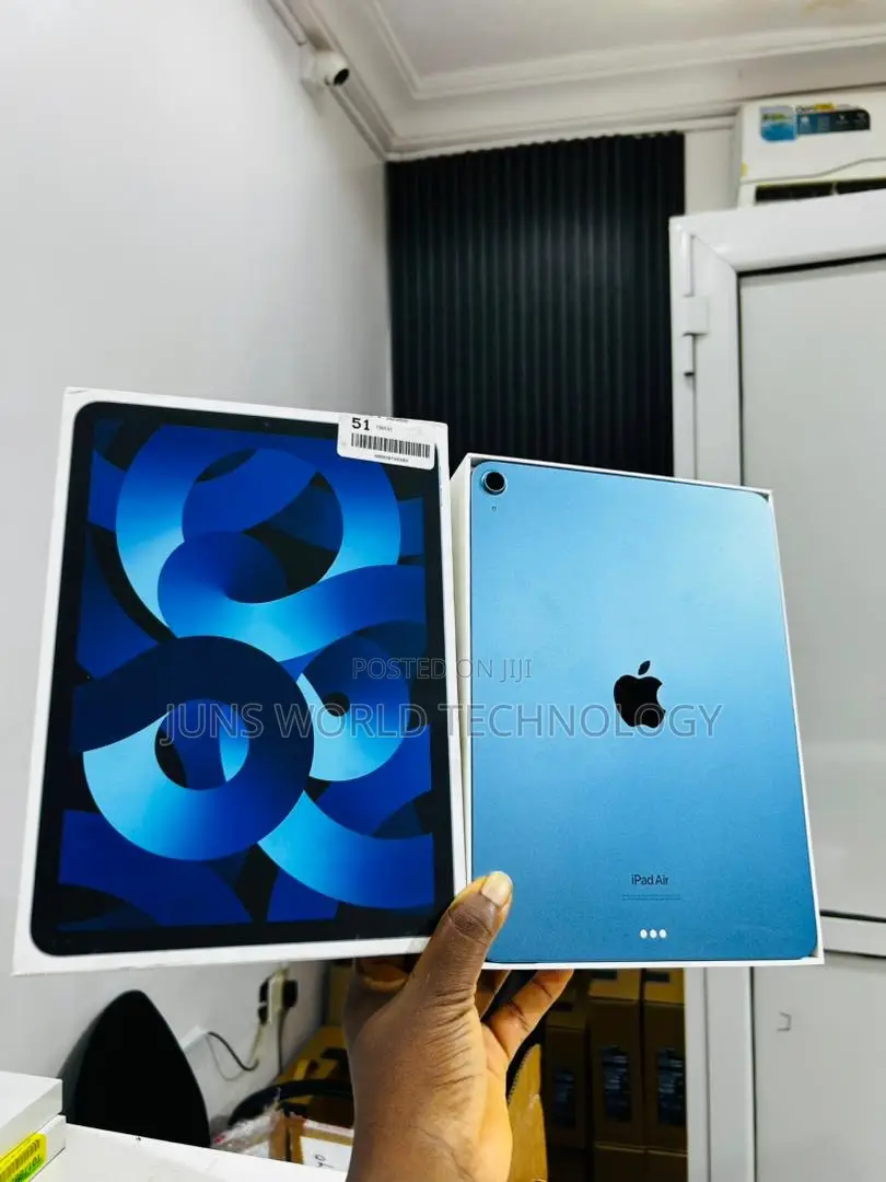 Apple iPad Air 64 GB Blue