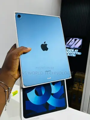 Apple iPad Air 64 GB Blue