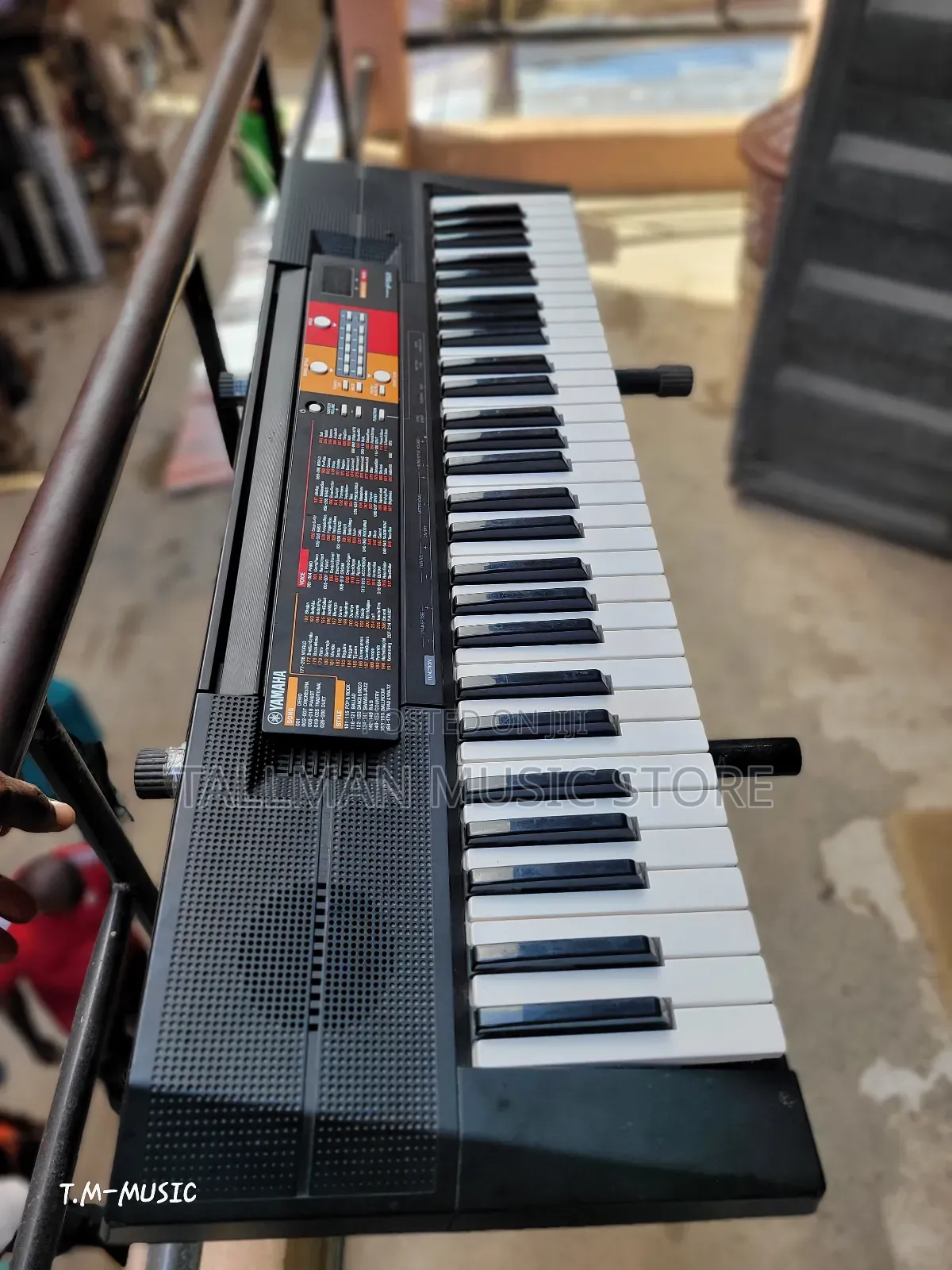 Yamaha PSR F51