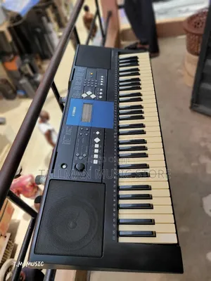 Yamaha PSR E333