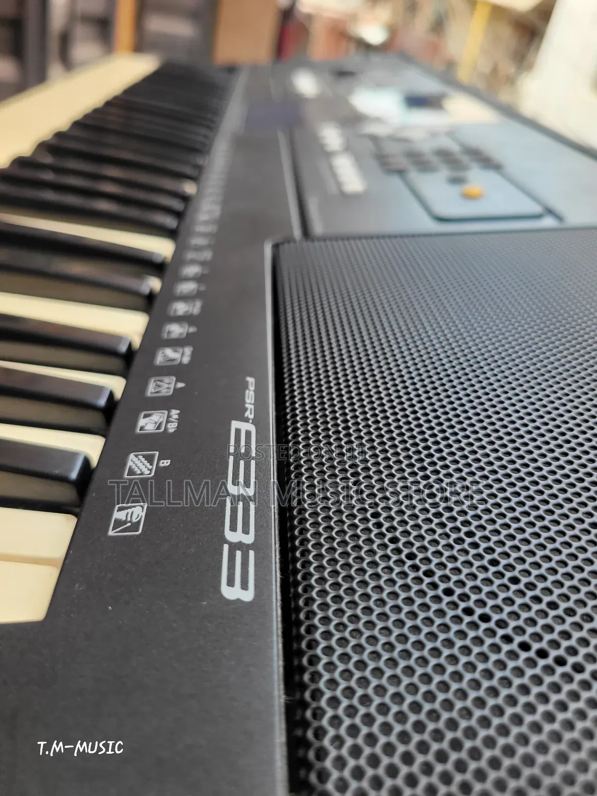 Yamaha PSR E333