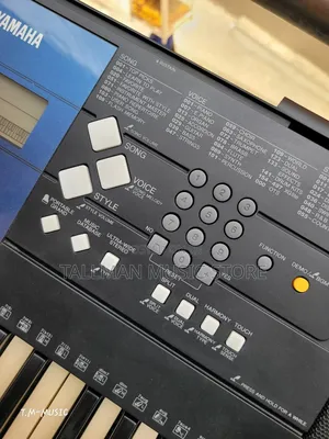 Yamaha PSR E333