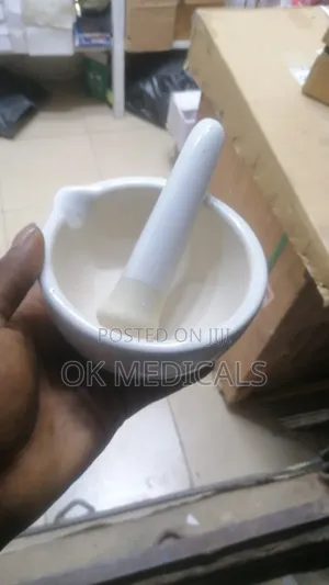 Laboratory Mortar And Pestle