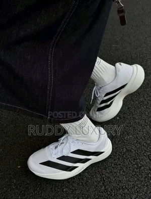 Adidas Casual Sneakers