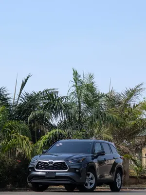 Toyota Highlander LE AWD 2023 Gray