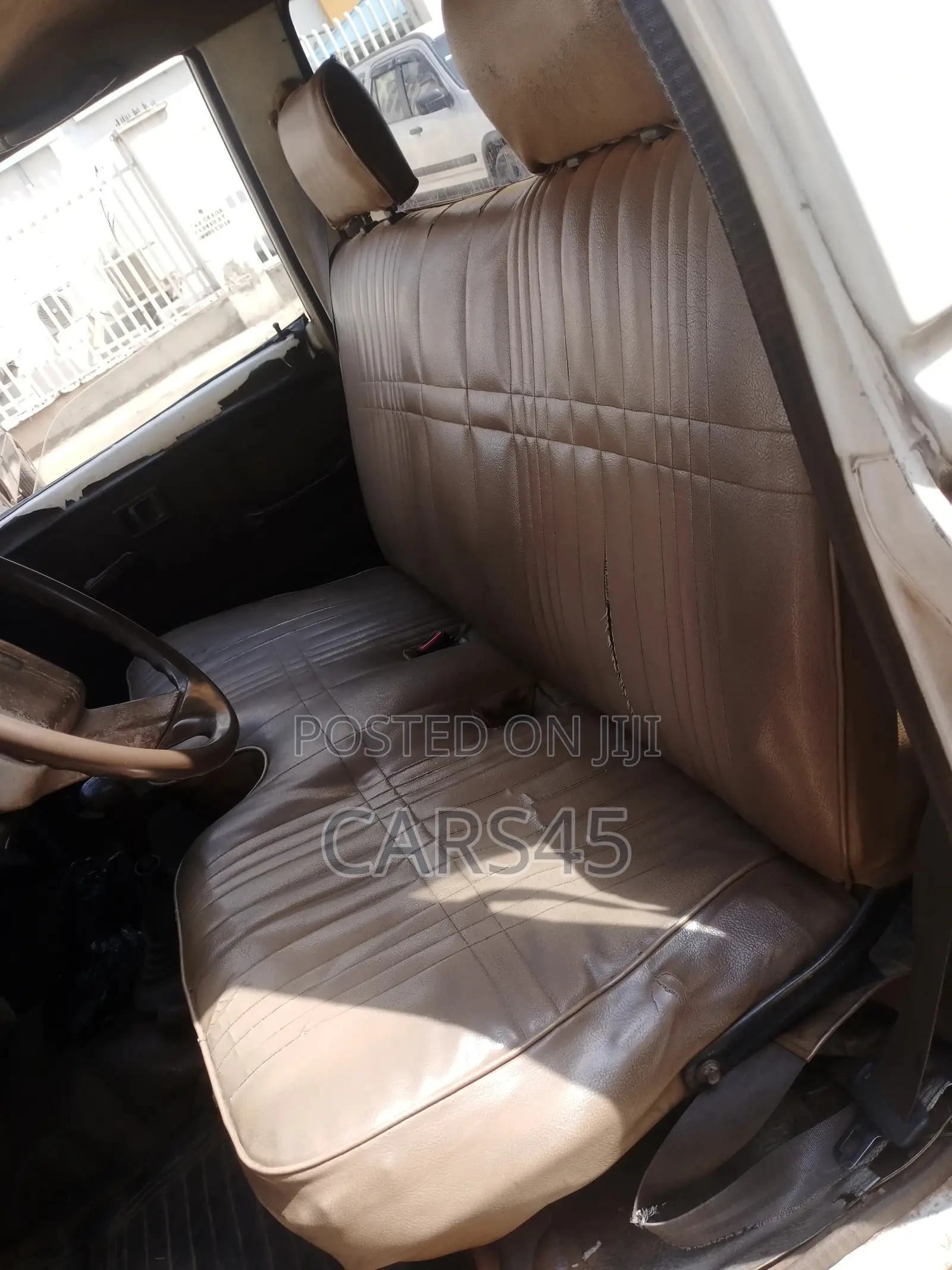 Mitsubishi L200 1998 White