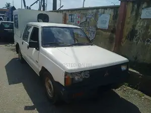 Mitsubishi L200 1998 White