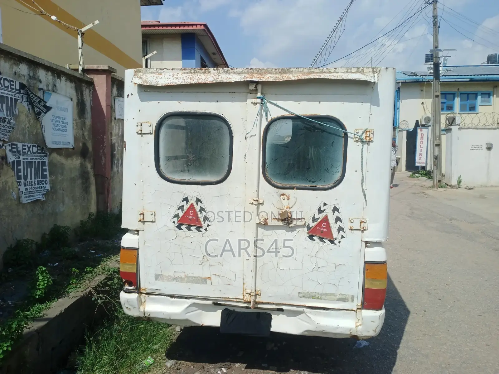 Mitsubishi L200 1998 White