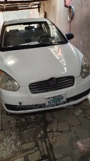 Hyundai Accent 2006 White