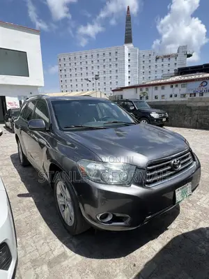 Toyota Highlander Sport 2008 Gray