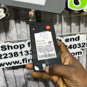 Apple iPhone XR 64 GB Black