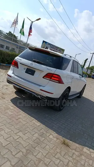 Mercedes-Benz GLE-Class 2018 White
