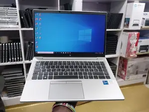 Laptop HP EliteBook 840 G8 16GB Intel Core i7 SSD 512GB