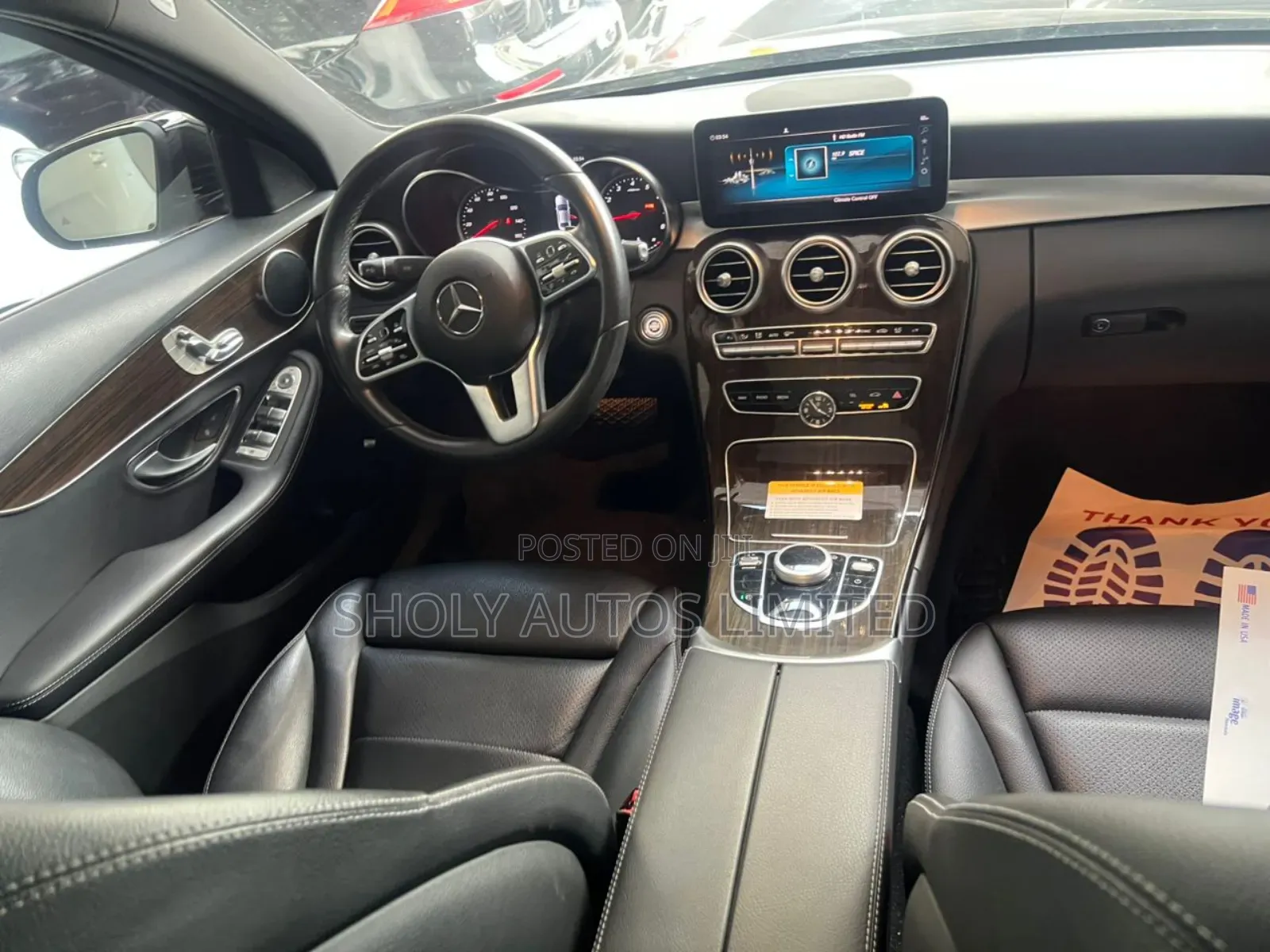 Mercedes-Benz C300 2020 Blue