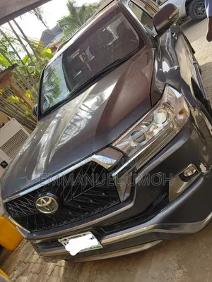 Toyota Land Cruiser 2013 Gray