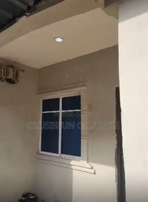 Mini Flat in Isa Alabi Estate At, Obafemi-Owode for sale