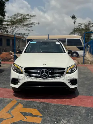 Mercedes-Benz GLC-Class 2016 White