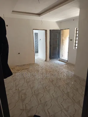 Mini Flat in Bajulaiye, Shomolu / Shomolu for rent