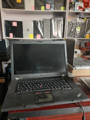 Laptop Lenovo ThinkPad T520 4GB Intel Core i5 HDD+SSD 320GB