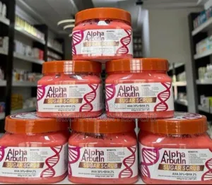 Alpha Arbutin Body Scrub