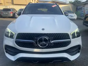 Mercedes-Benz GLE-Class 2022 White