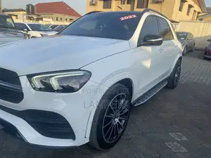 Mercedes-Benz GLE-Class 2022 White