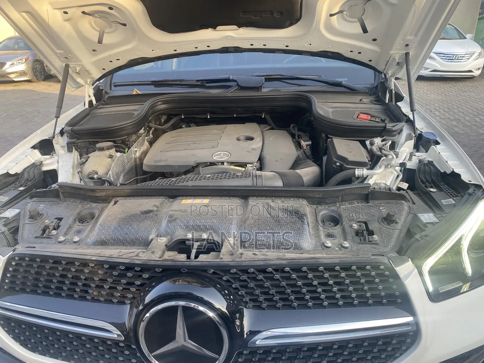 Mercedes-Benz GLE-Class 2022 White