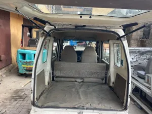 Suzuki Every 2012 White