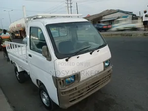Daihatsu Mini Truck