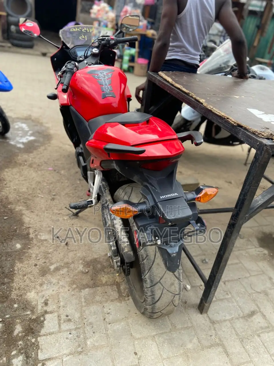 Honda CBR 2016 Red