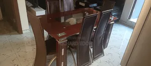 Dinner Tables With Chairs