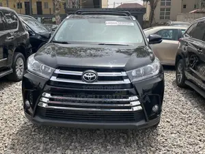 Toyota Highlander Limited V6 4x4 (3.5L 6cyl 6A) 2016 Black