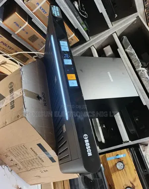 Original Quality Bosch New Design Premium Smart Automatic Range Hood