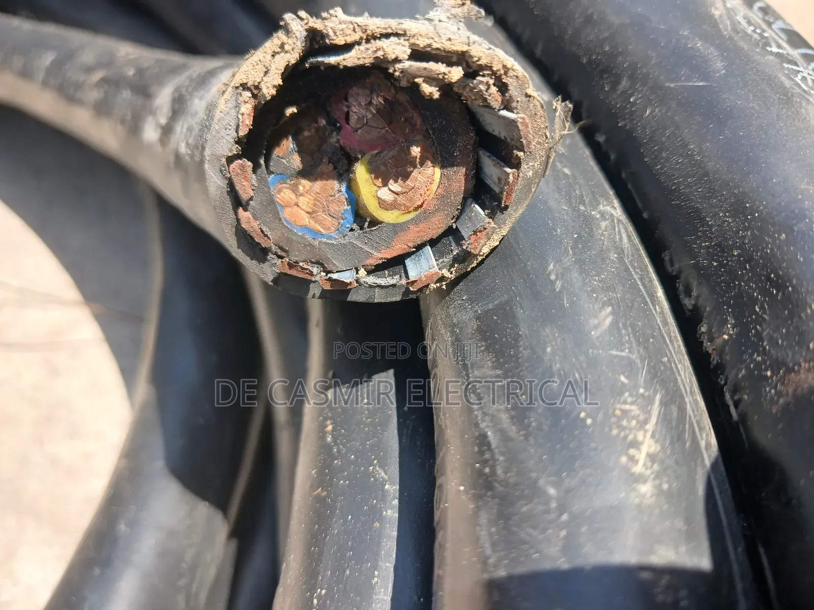 4x35mm2 Armoured Cable
