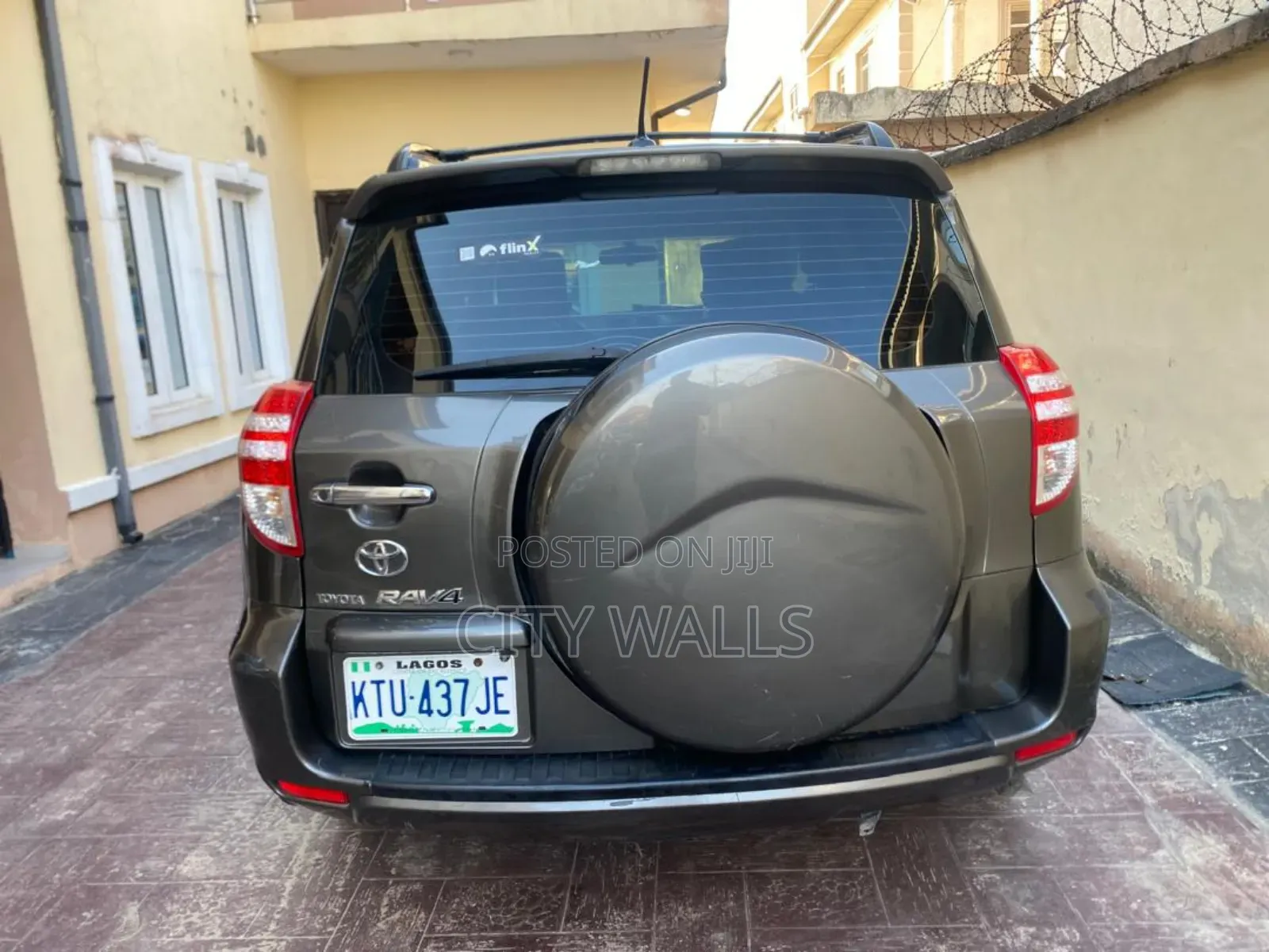 Toyota Camry 2010 Gray