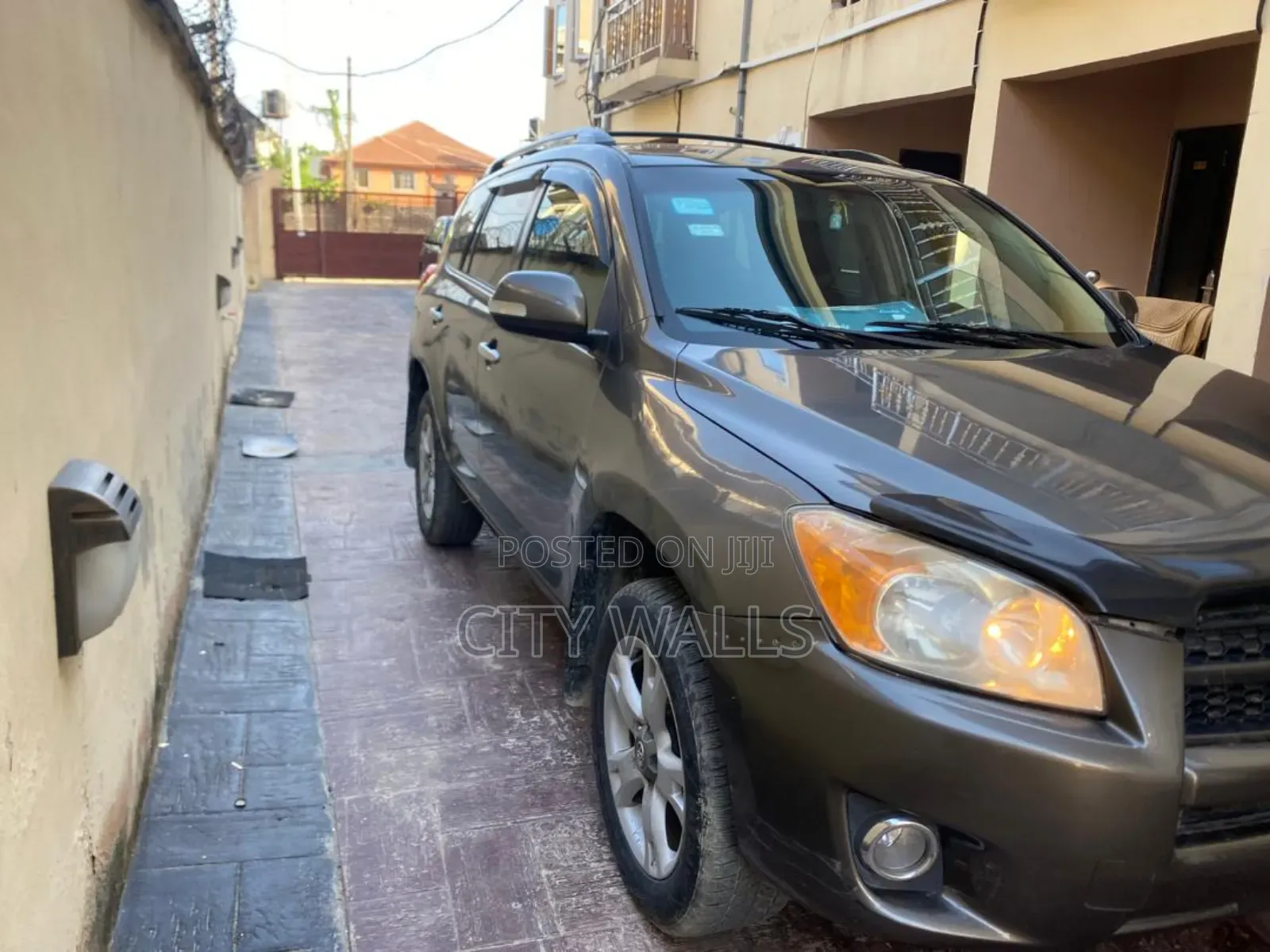 Toyota Camry 2010 Gray