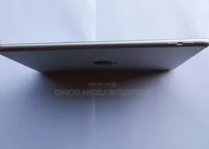 Apple iPad 9.7 32 GB White
