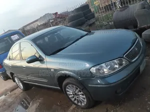 Nissan Sunny 2005 Blue